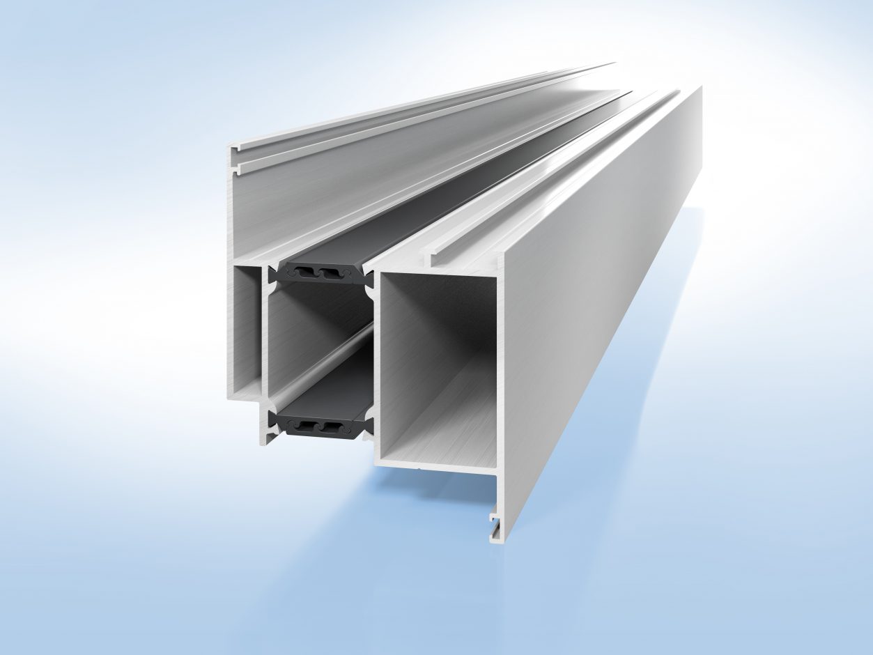 The shear-free insulating profile from Ensinger connects the aluminium shells of doors and evens out the temperature-induced, differing linear expansion of the metal profiles. Source: Ensinger